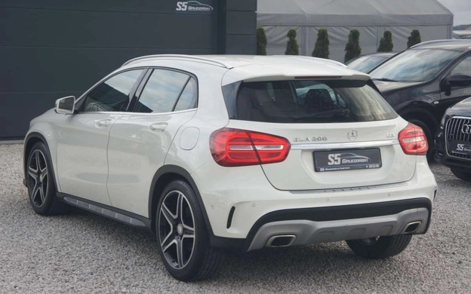 Mercedes-Benz GLA cena 79900 przebieg: 161000, rok produkcji 2015 z Stepnica małe 436